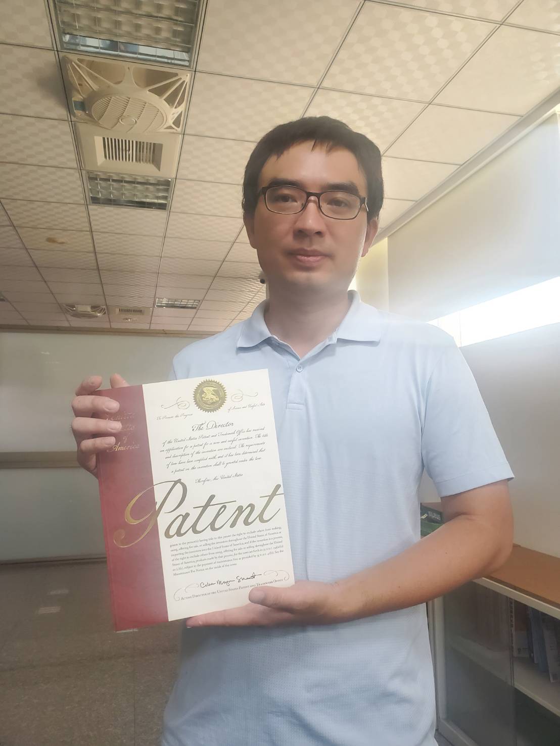Robuff CEO Peng-Chih Chen won U.S. invention patent